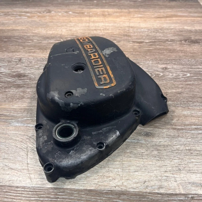1980 80 81 Can-Am 250 MX-6/Original OEM Bonita cubierta lateral del embrague del motor izquierdo Foto 3 de 4
