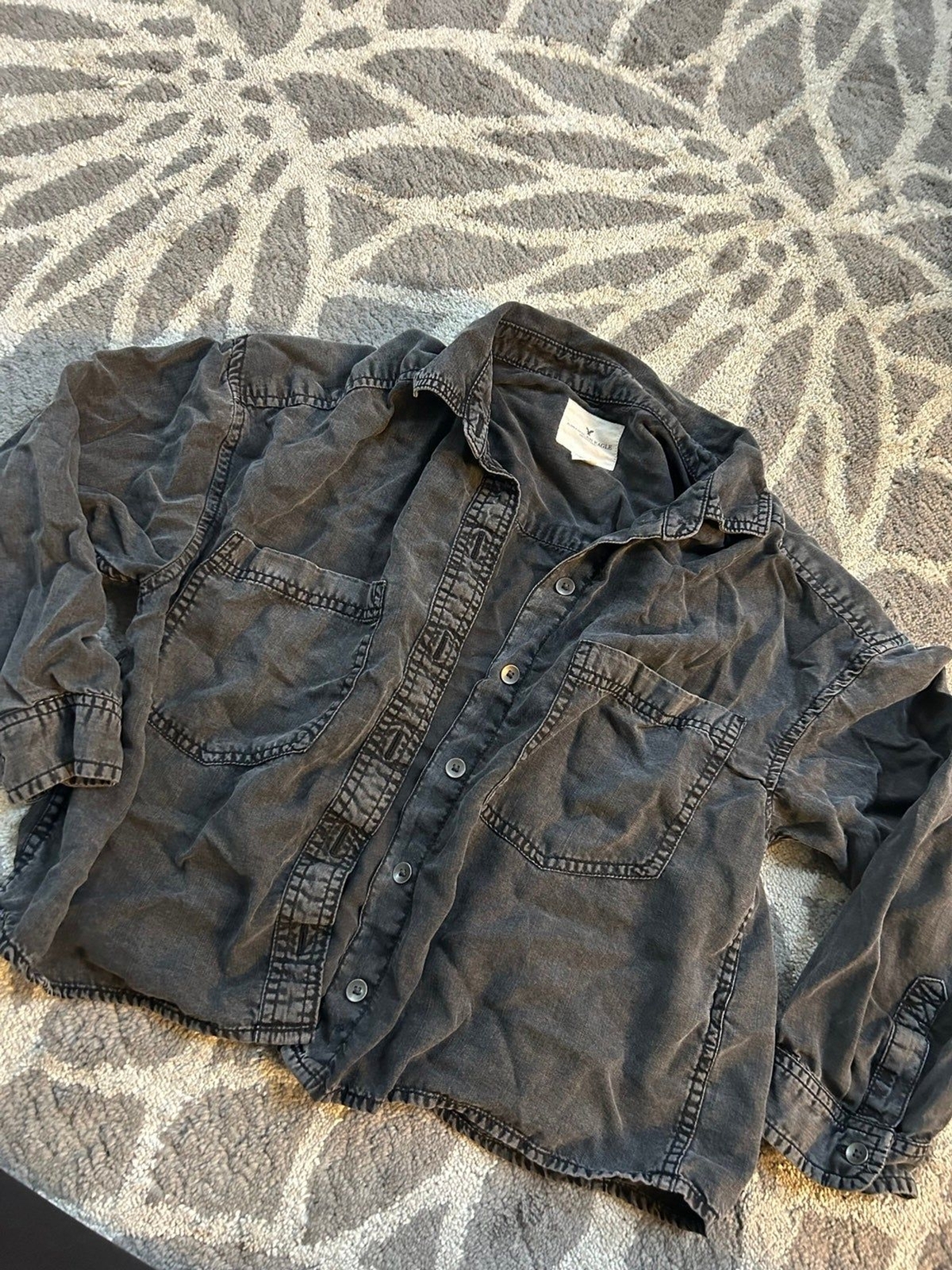 American Eagle Cropped Black Button Up Shacket - image 1