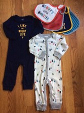 Carters Long Sleeve Boys 6 piece shower gift Rompers and Bibs size 9 Months