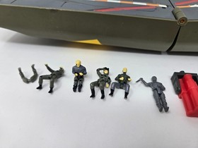 Vintage 1987 Micro Machines Army Gear Canteen/Aircraft Carrier w/ 10 Figures