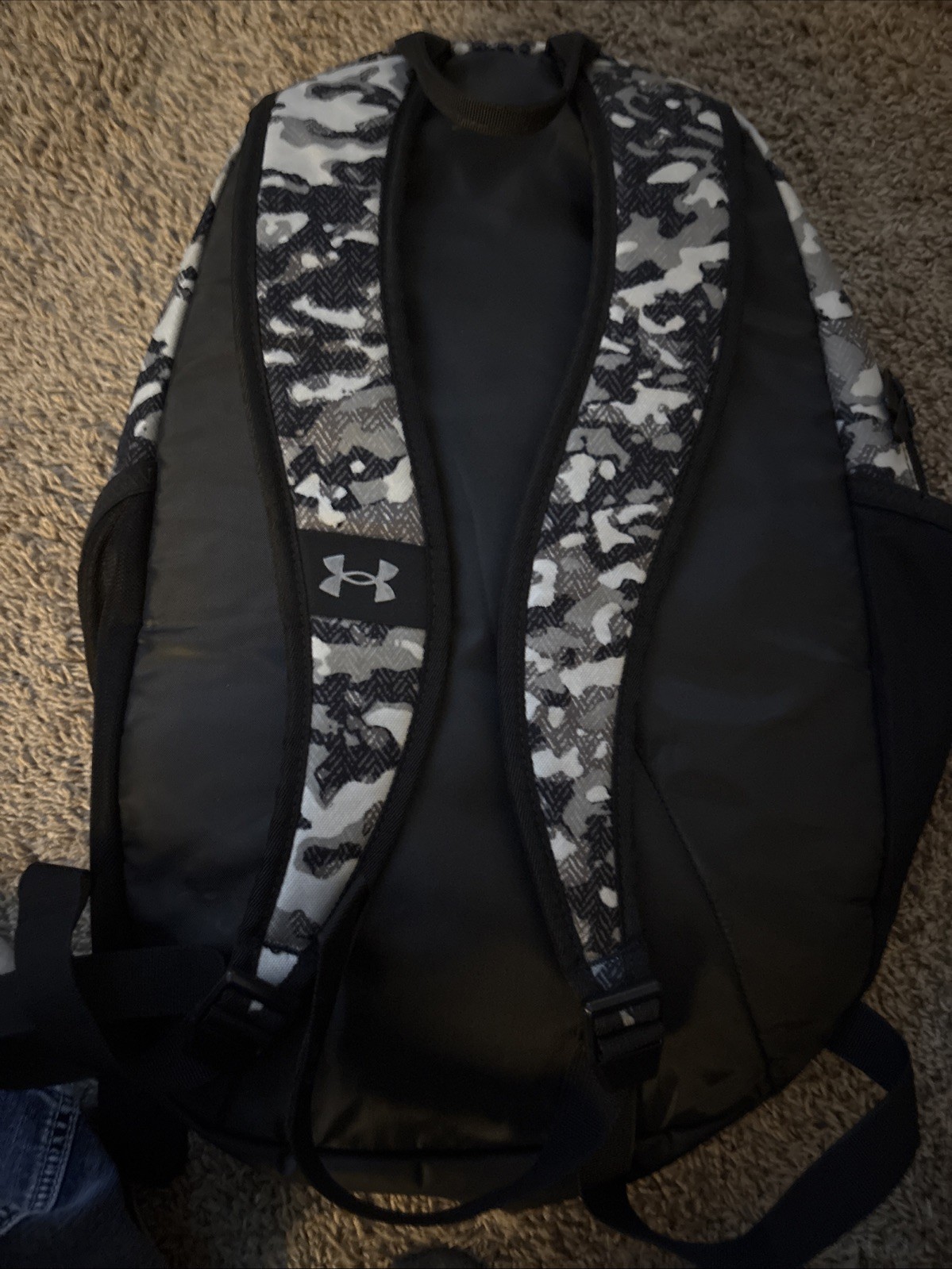 under armor backpack - image 3