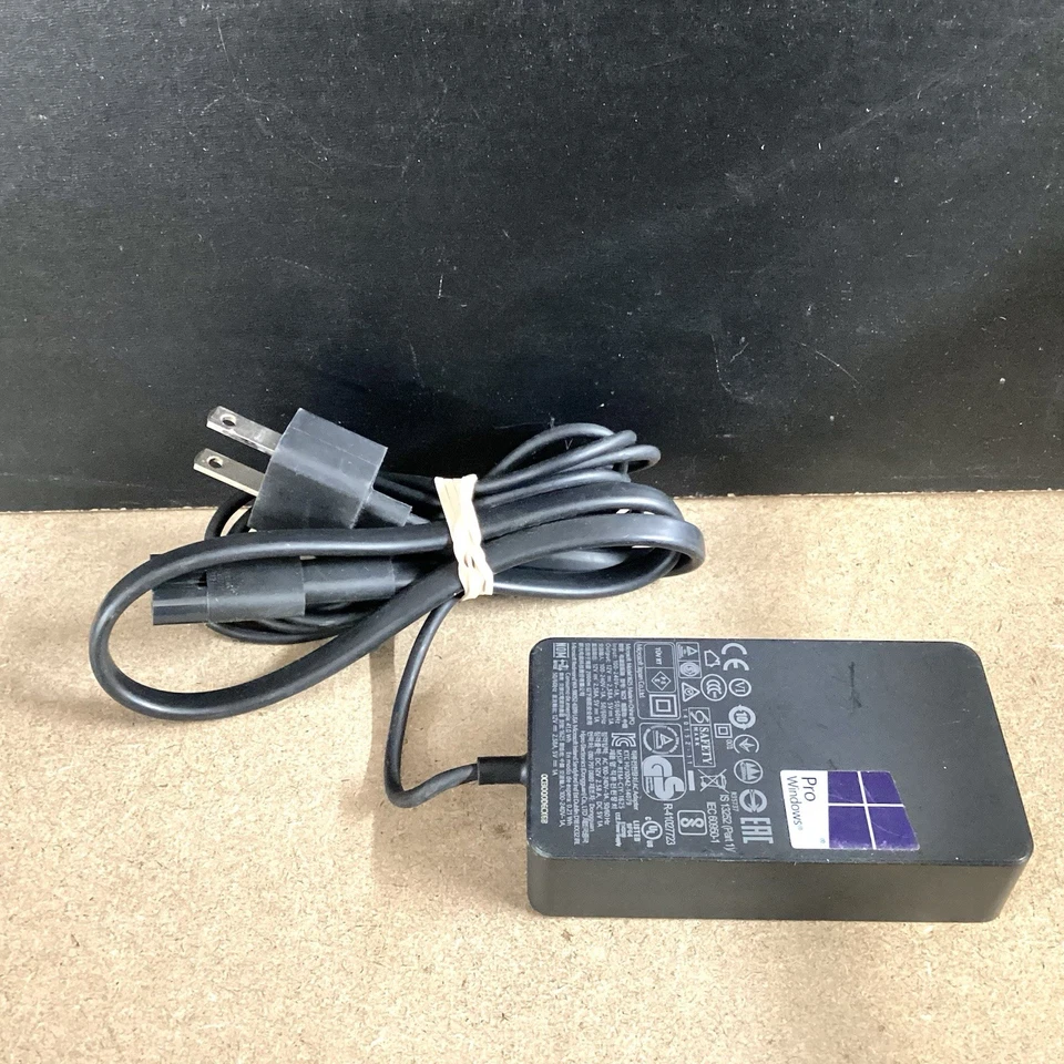 OEM Microsoft Surface Pro 3 4 Power Supply USB model 1625 - Image 2 of 2