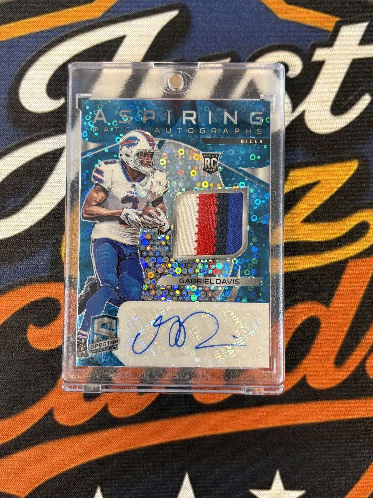 2020 Panini Spectra #19 Gabriel Davis Aspiring Patch Autographs Neon Blue #/60
