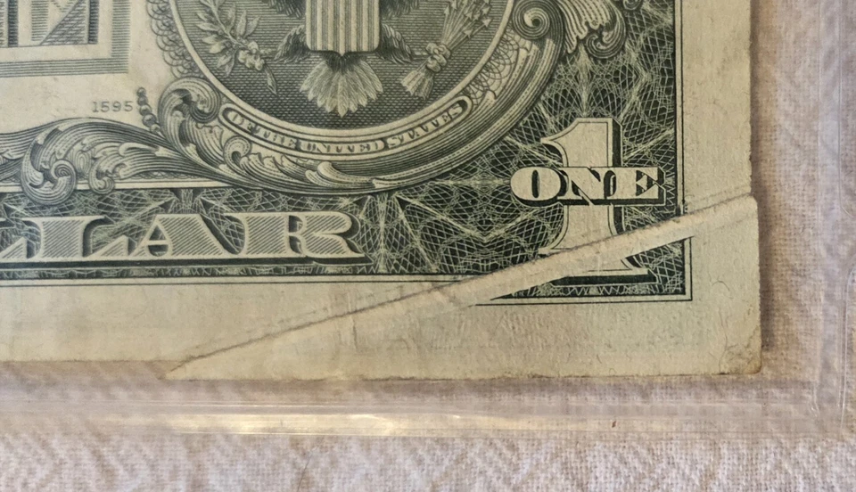 1969 D J Federal Reserve Note $1 One Dollar Miss Cut RM1157 - Image 4 of 4