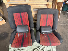 VW Golf 1 GTI Sportowe fotele pirelli Rainbow