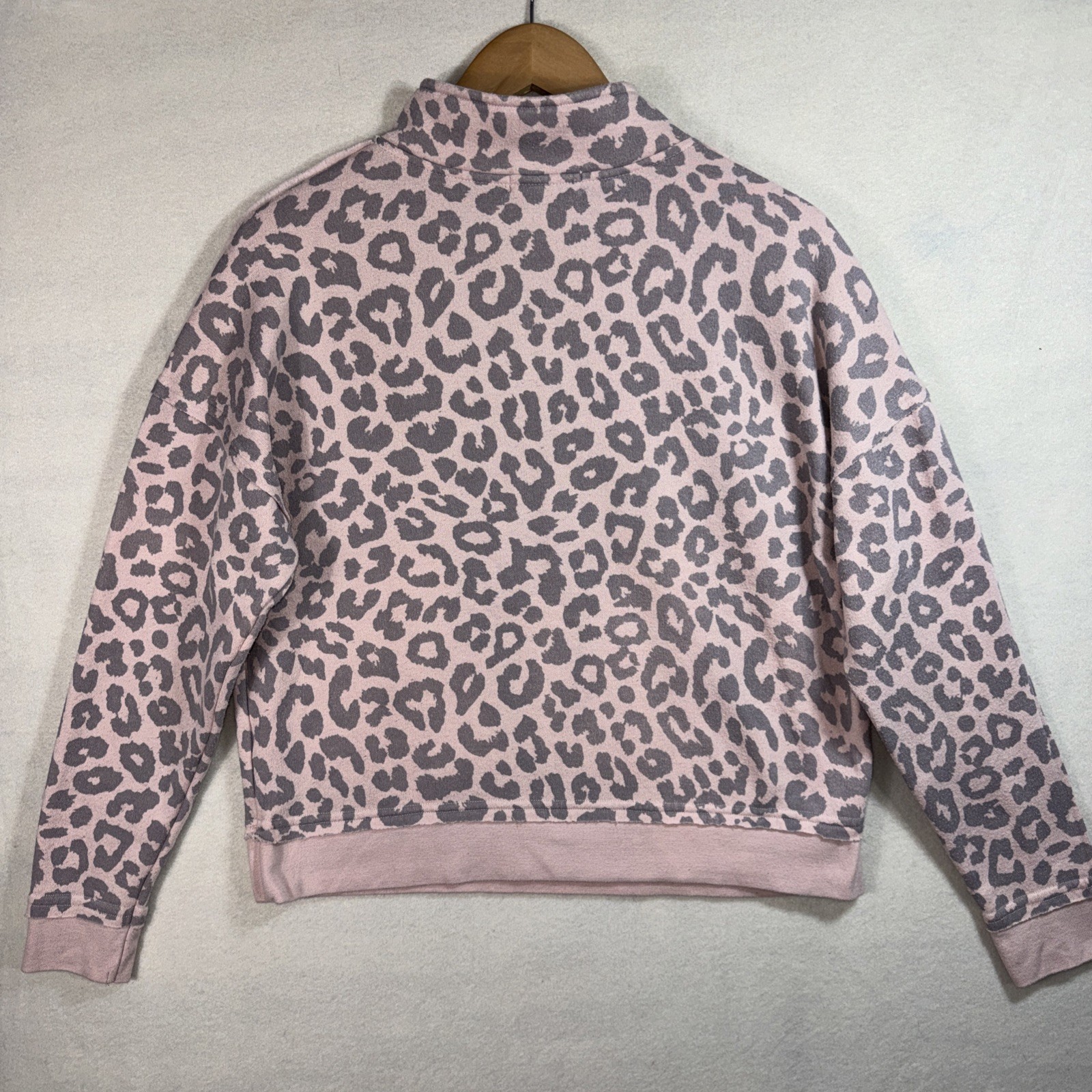 Grayson Threads Medium Leopard Print Pink Gray Qu… - image 6