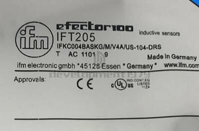 1PC NEW IFM proximity switch IFT205