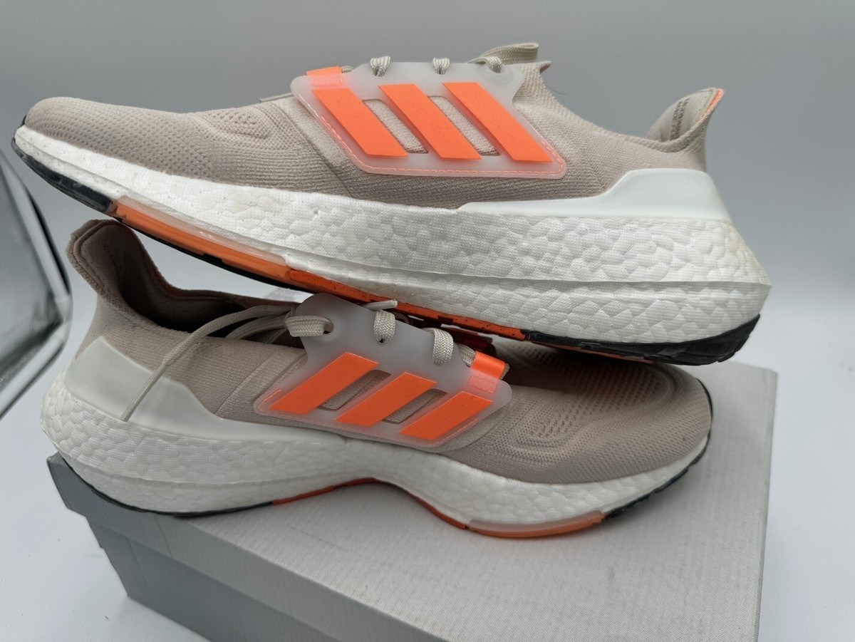 ADIDAS WOMEN'S ULTRABOOST 22 SNEAKER RUNNING SHOES ALUMINA BEAM ORANGE SIZE  10