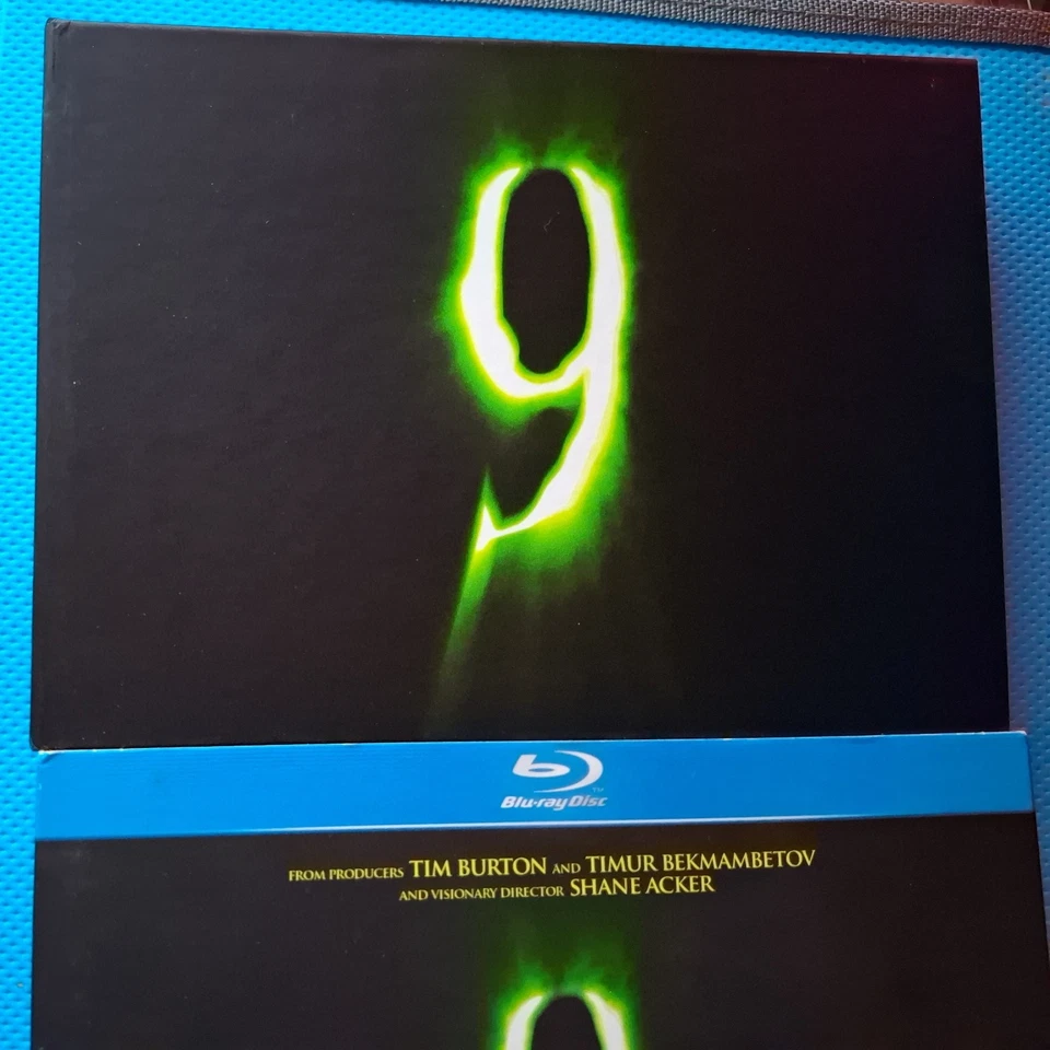 9 ( NINE ) - LIMITED EDITION BOOK / BLU-RAY - TIM BURTON - 2010 - - Image 3 of 4