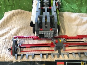 Lego 8274 Technic Harvester 100% complete including manuals 