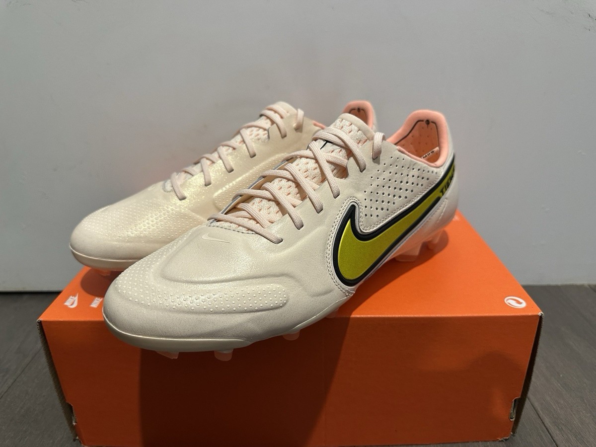 Size 7.5 - Nike Tiempo Legend 9 Elite FG 'Lucent Pack' CZ8482-801