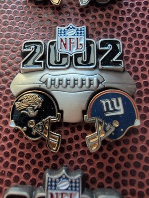 2002 NFL Game Day Pin Jacksonvile Jaguars Vs.  New York Giants Peter David