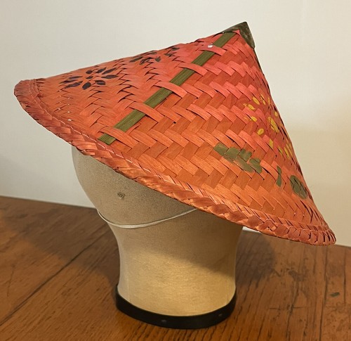 True Vtg Woven Straw Asian Rice Field Farm Conical Coolie Hat Made ...