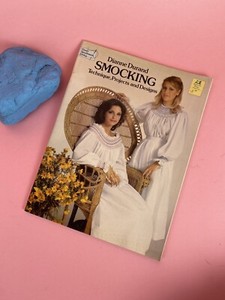 1979 DIANNE DURAND SMOCKING DOVER NEEDLEWORK SERIES TECHNIQUES  PROJECTS