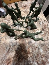 Vintage Tim-Mee Toys Green Plastic Lot of 7 Soldier Army Men /