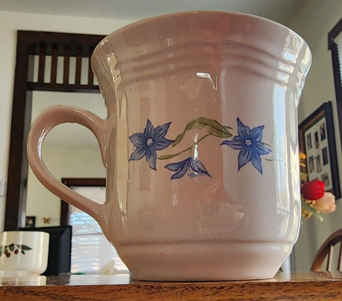Avignon Cups 8 oz. (pair) Newcor #6049 Stoneware Flowers White Pink Blue RARE ! - Picture 10 of 15