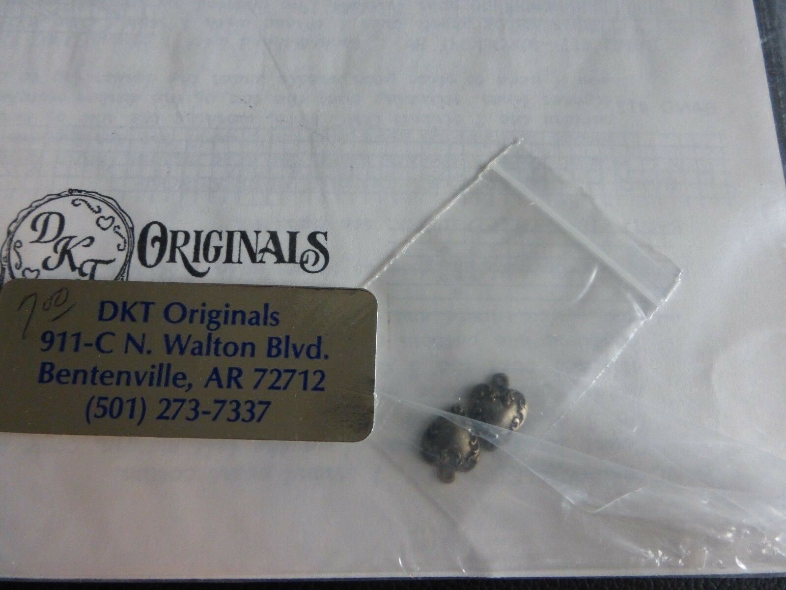 1992 Sealed DKT Originals [ Arkansas ] "The Work Of The Hand" 2 Heart Charms