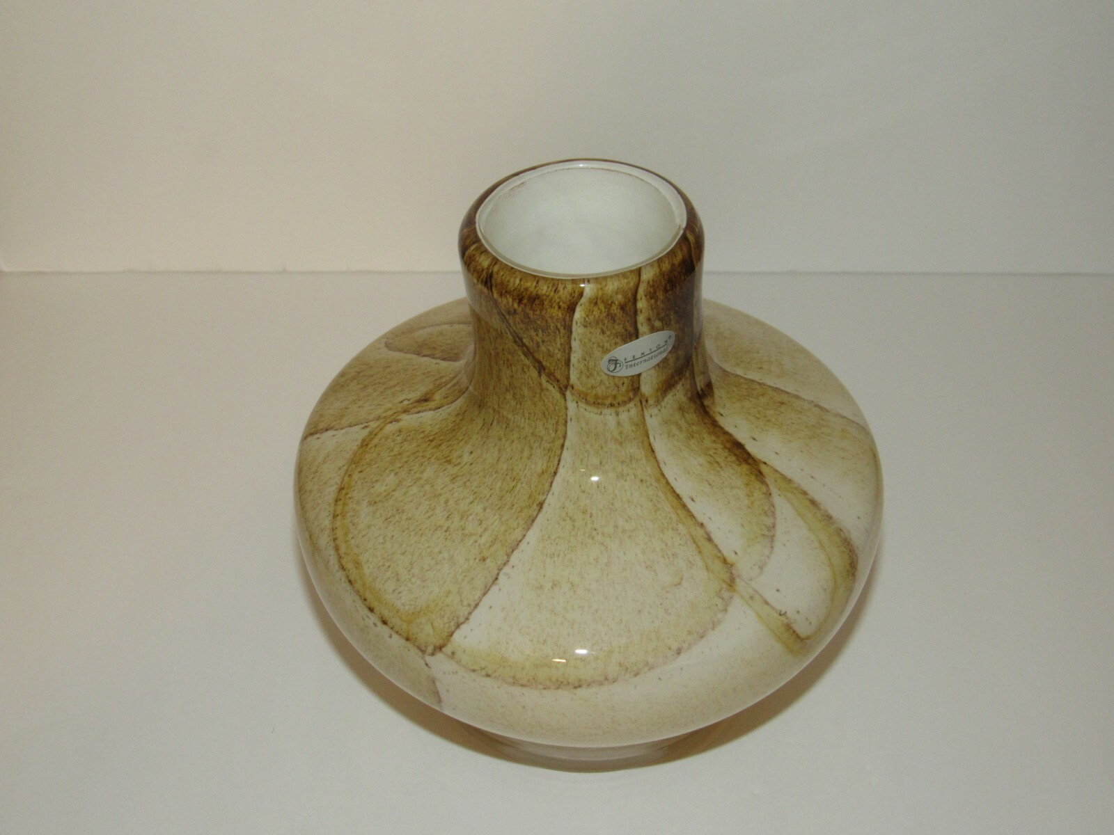 Picture 3 of 6