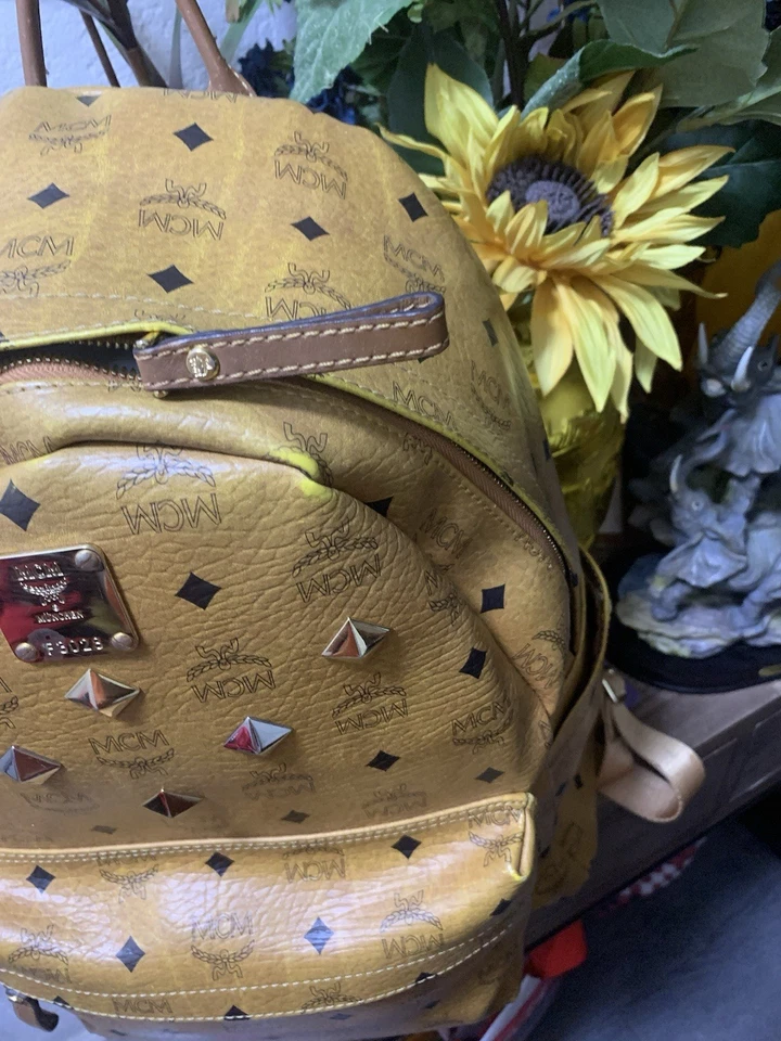 mcm backpack large authentic - Image 3 of 4