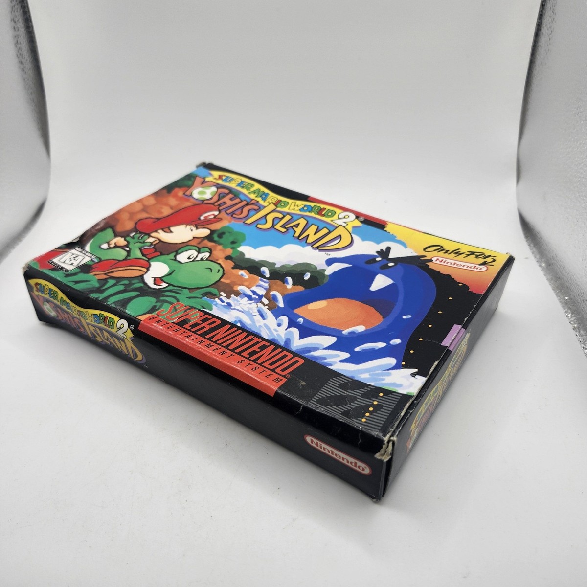 YOSHI  Super Mario World 2 Yoshi's Island SNES Complete Box Manual