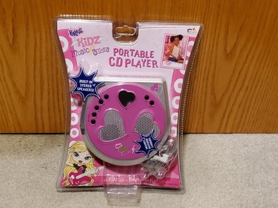New Vintage BRATZ Kidz Music Stars Portable CD Player w/ Headphones MGA RARE