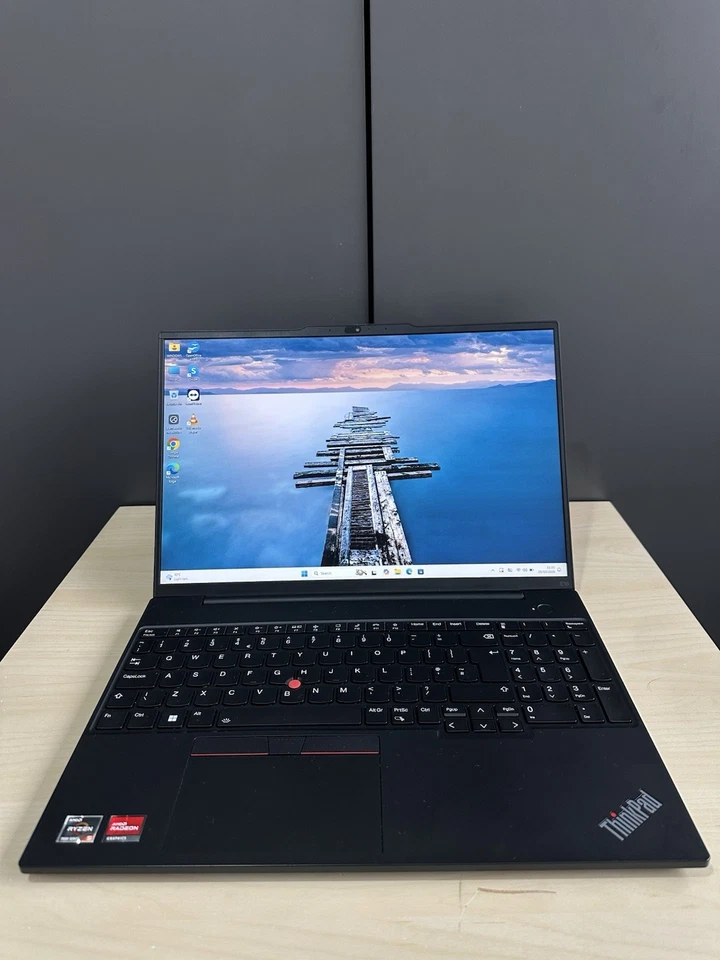 Lenovo ThinkPad E16 G1 · Ryzen 5 7530U · 16GB · 512GB, photo 1 of 5