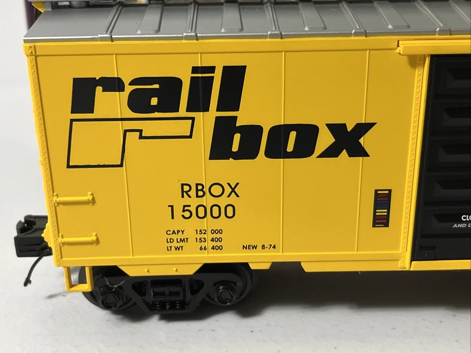 MTH 20-9305L - 40’ Steel Box Car - Railbox #15000 - O Scale - Image 2 of 4