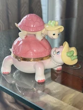 Ardleigh Elliott "Grandma's Little Darling” Turtle Music Box 2009 Pink Works