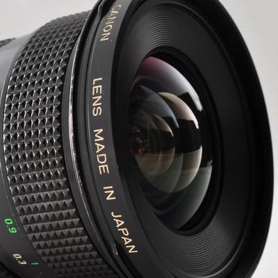 Canon New FD NFD 20mm f/2.8 MF Wide Angle Lens Excellent+++ From