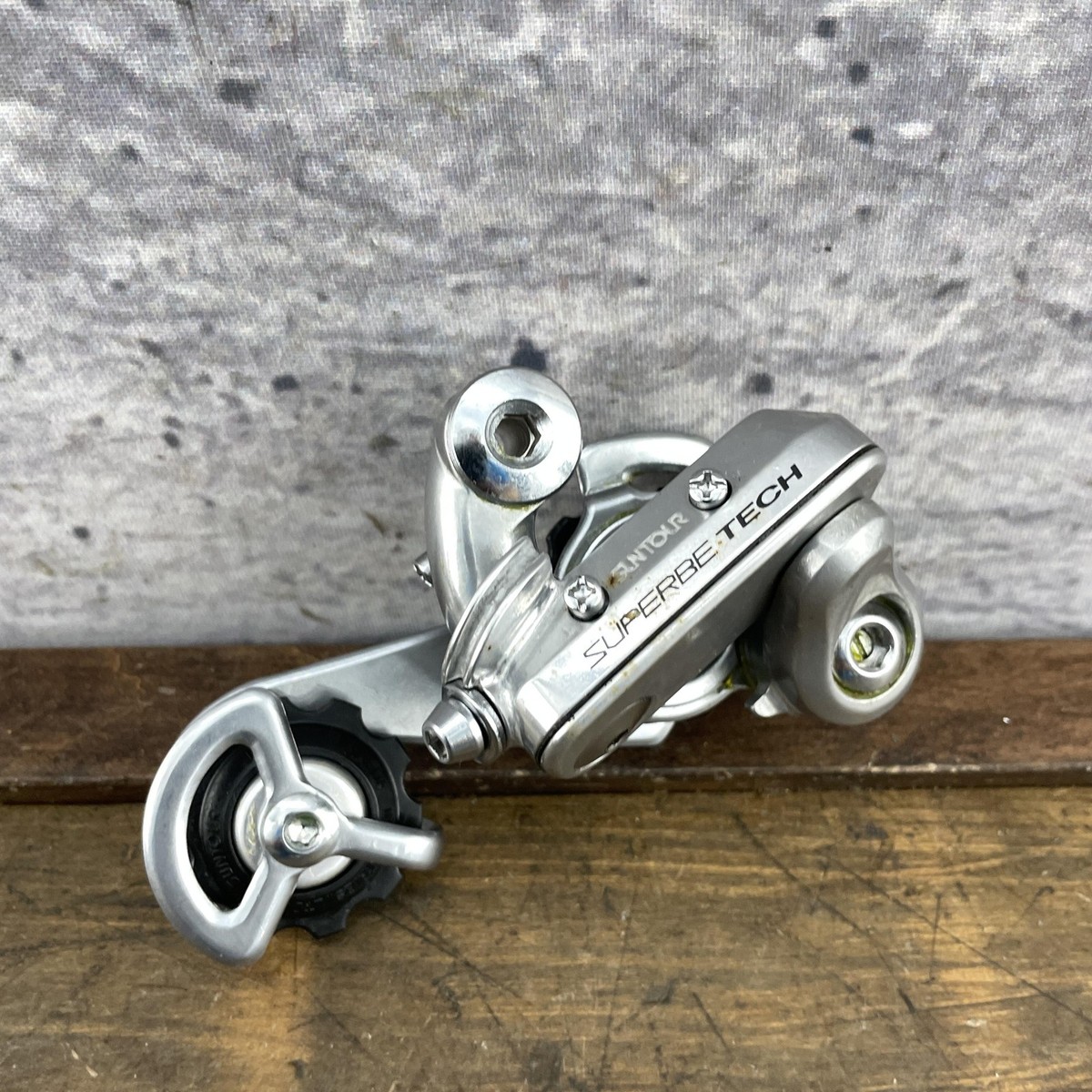 Vintage Rare & NOS Suntour Le Tech RD-5900 Rear Derailleur
