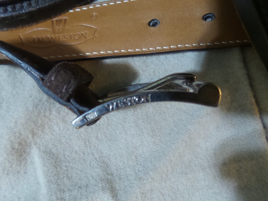 Balais d'essuie-glace avant 610/410 mm dédiés aux modèles Chevrolet Balais d'essuie-glace avant 610/410 mm dédiés aux modèles Chevrolet