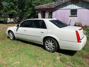 Cadillac: DTS