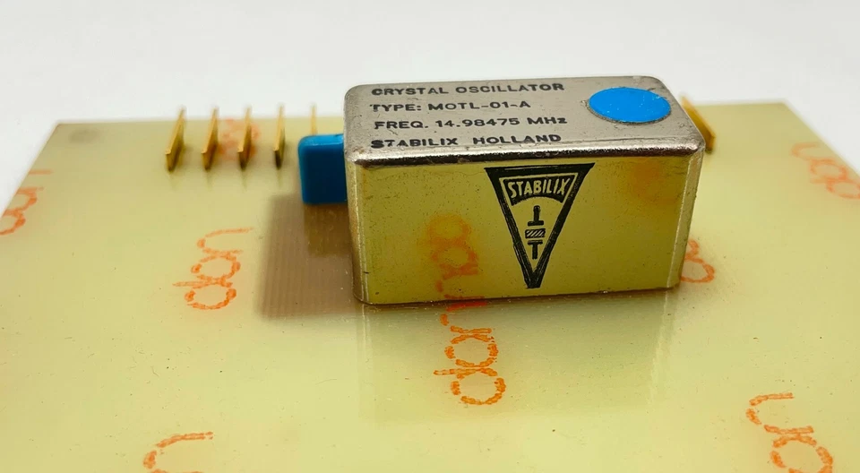 don Crystal Motl-01-A Oscillator M3(1) 523132/1A PCB Card - Image 4 of 4