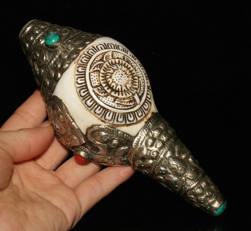 6" Old Tibet Bronze Inlay Turquoise 8 Auspicious Symbol Conch Shell Trumpet Horn - Picture 7 of 9