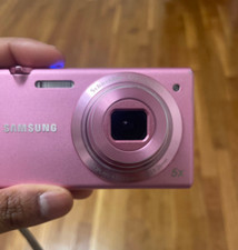 Samsung MV800 Touch Flip-out Screen 5x Optical Zoom Digital Camera-Rare Pink