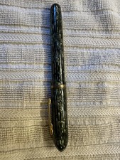 Vtg Conklin Cushon Point Fountain Pen 14K Gold Nib Green Striated Lever Fill