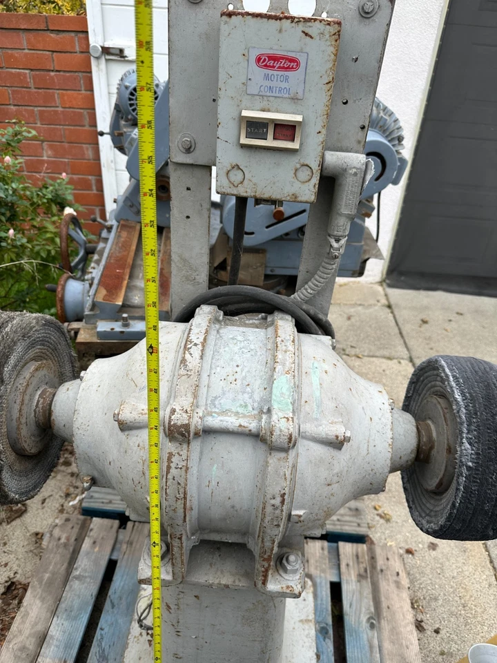 amoladora de pedestal Foto 3 de 3