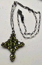 Vtg Marianna Fashion Jewelry Renaissance Necklace Austrian Crystal Cross Pendant