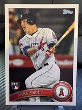 Mike Trout Rookie Cards Checklist and Autographed Memorabilia Guide 28