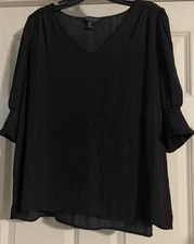 Rachel Zoe Classic Minimalist Size L Smocked Cuff Short Full Sleeve V Neck Tunic