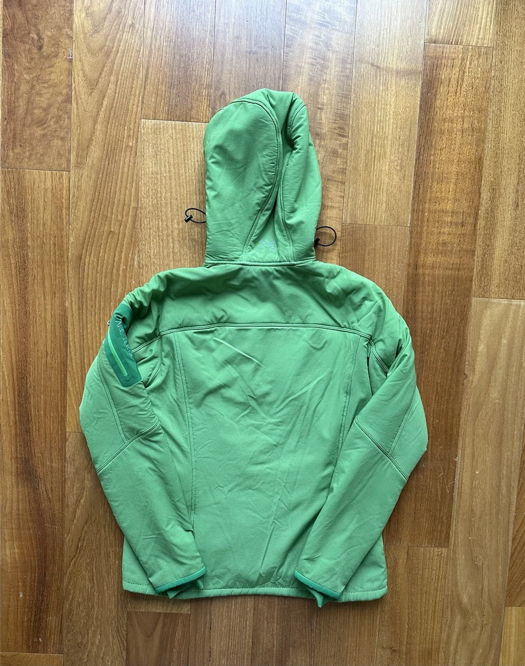 Chaqueta polar Arc’teryx Hyllus para mujer con logotipo verde cremallera esquí aire libre mediana Foto 2 de 4