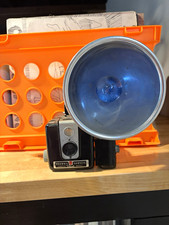 Vintage Kodak Brownie Hawkeye Camera Flash Model w/ Kodalite Flashholder Bulb