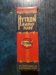 Hytron 6G6G Vacuum Tube