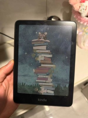 Amazon Kindle Colorsoft Signature Edition 32GB 7'' Color E-Ink Display Waterproof