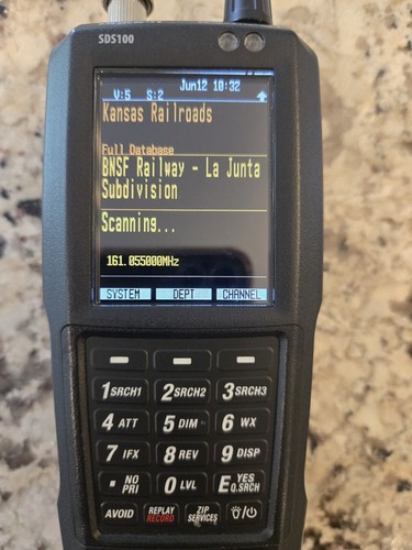 Uniden SDS100 Digital Trunking Handheld Scanner Unit And Battery Only - Photo 3/15