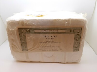 Franklin Mint Limited Edition Pere noel Figurine With Glass Dome new in box