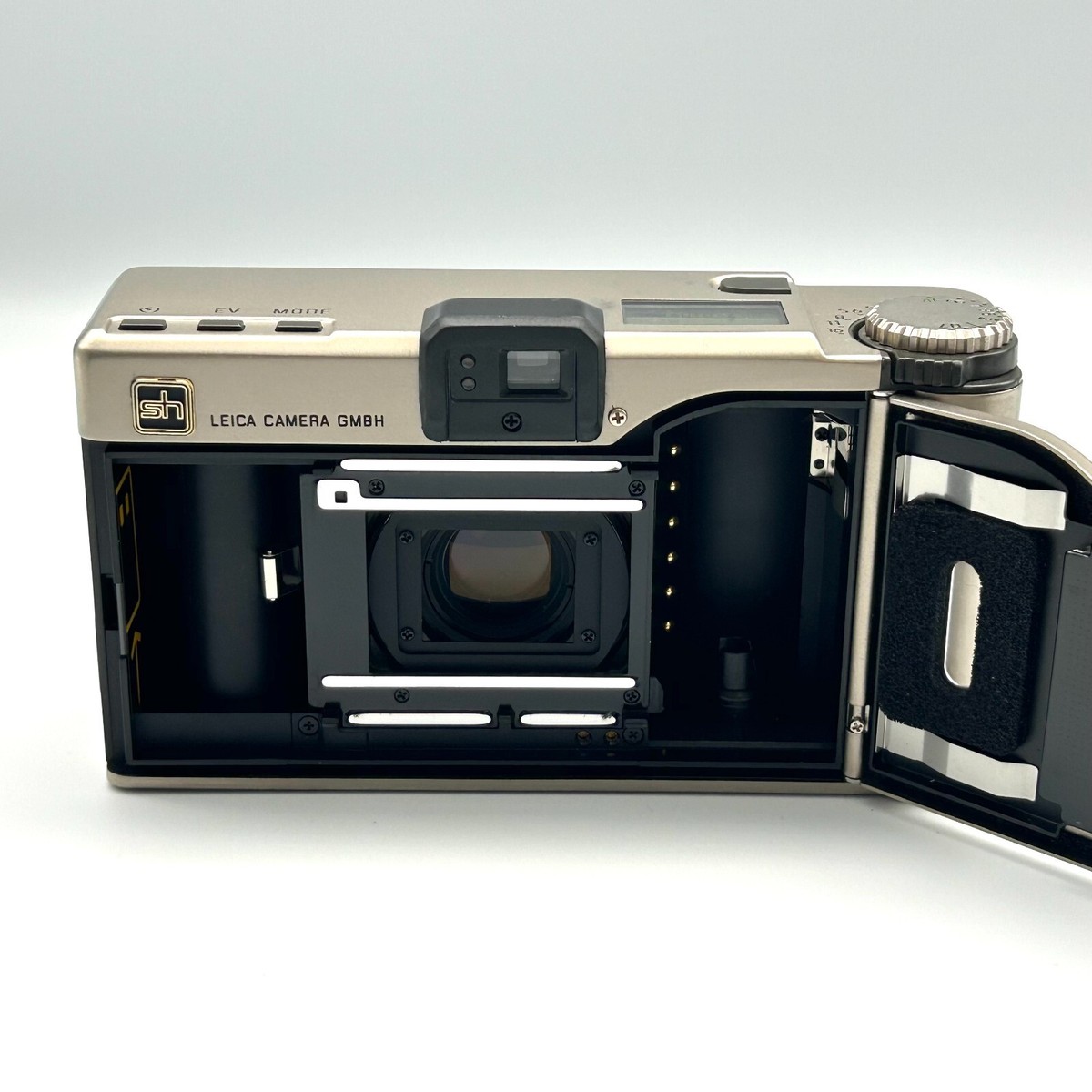 LEICA Minilux SUMMARIT F2.4 40mm Compact Film Camera From