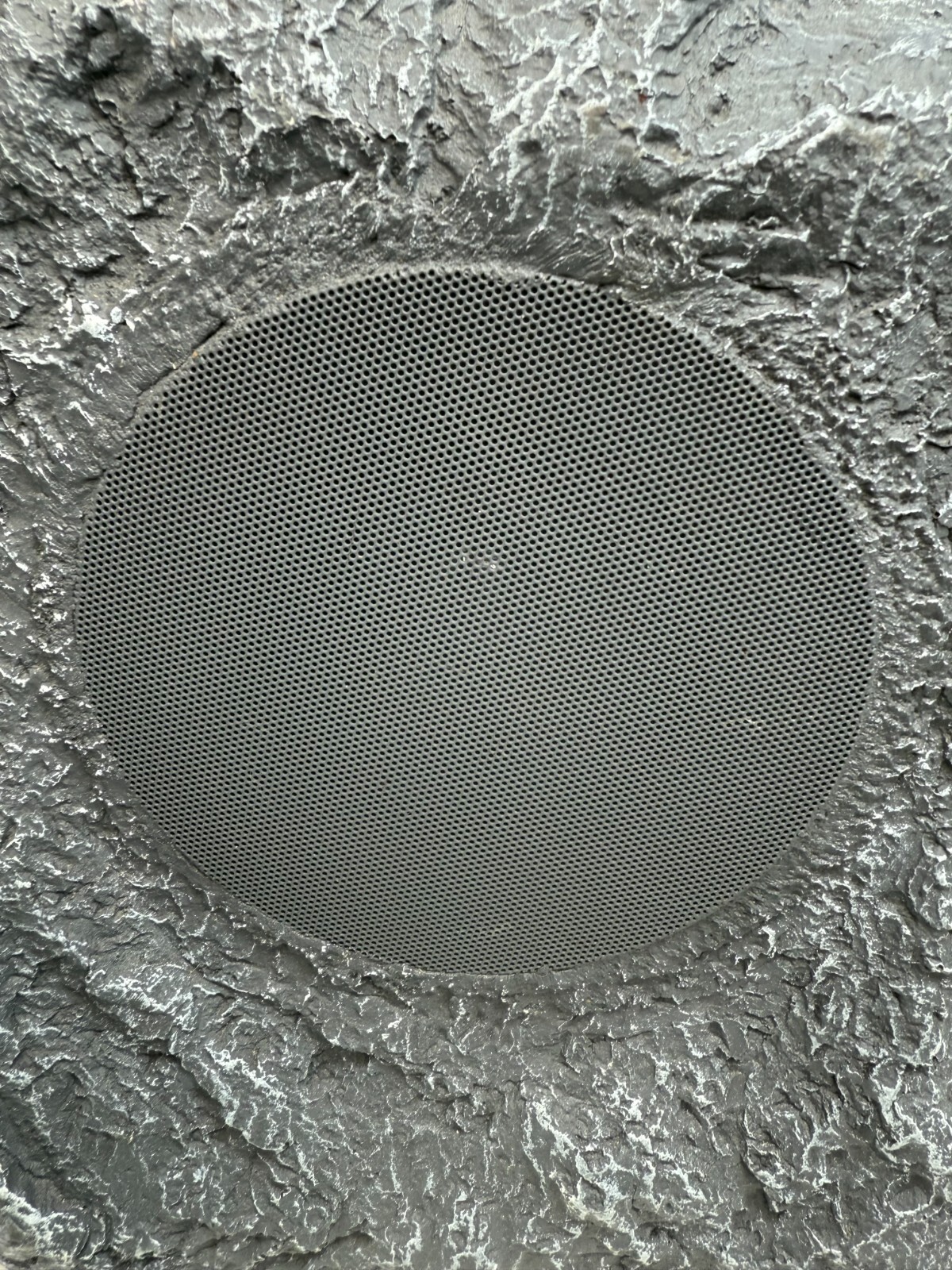 Pair of Innovative Technology ITSBO-513P5 Bluetooth Rock Speakers