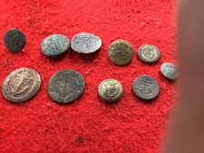 DETECTING FINDS  10 ASSORTED ANCHOR NAVAL MILITARY  BUTTONS