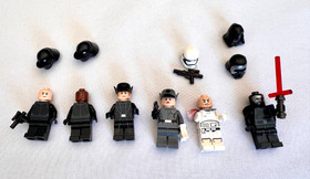 LEGO Star Wars: Kylo Ren's Command Shuttle (75104) COMPLETE